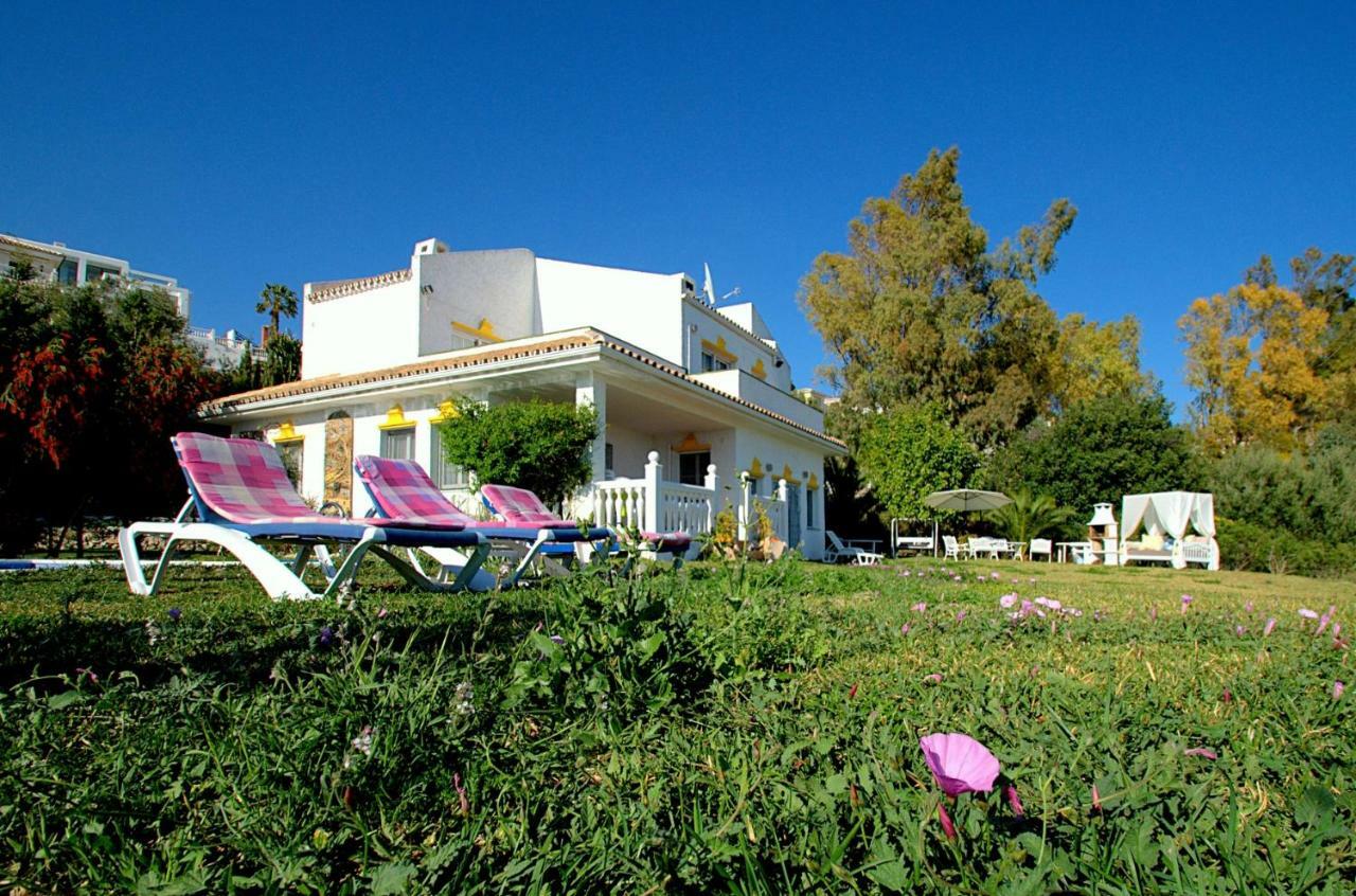 Holiday Villa In 10 Min From Fuengirola Beach With Sea Views Pool Bbq Parking Wifi Aircon Big Garden Mijas Exterior photo